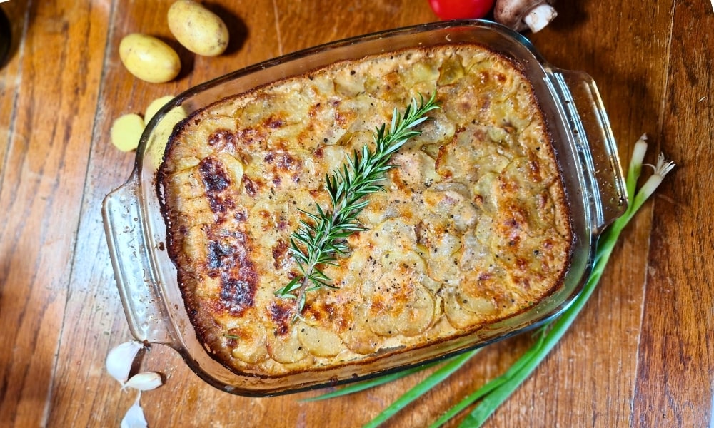 Kartoffelauflauf in vegan mit Deko