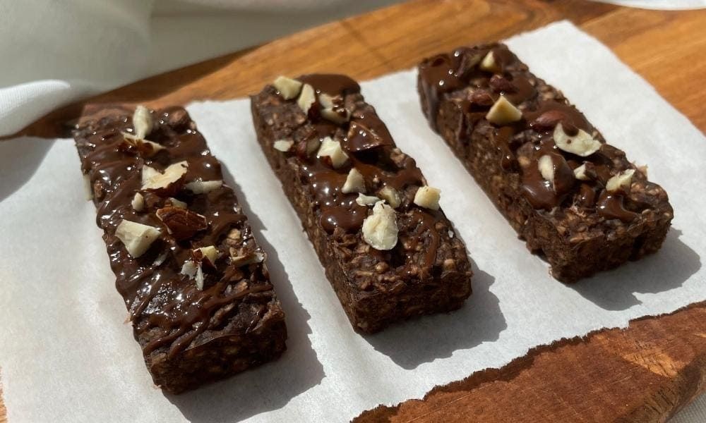 Flapjacks mit Proteinen und Schokolade