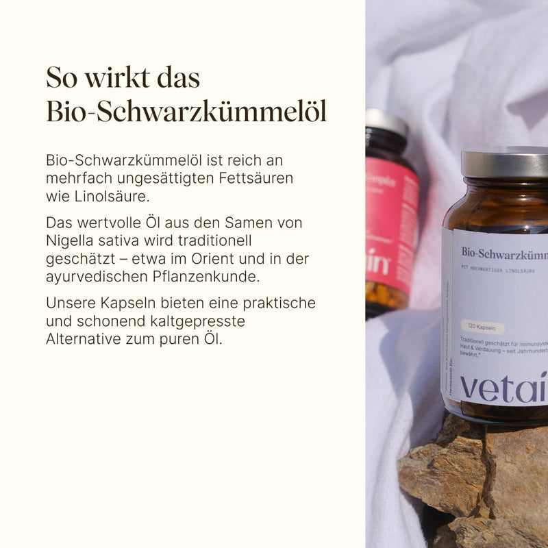 Auflistung der Wirkungsweise von Schwarzkümmelöl und zu was dieses alles beiträgt wie dass es reich an mehrfach ungesättigten Fettsäuren wie Linolsäure ist, traditionell im Orient und ayurvedischen Pflanzenkunde geschätzt wird und es schonend kaltgepresstes Öl ist