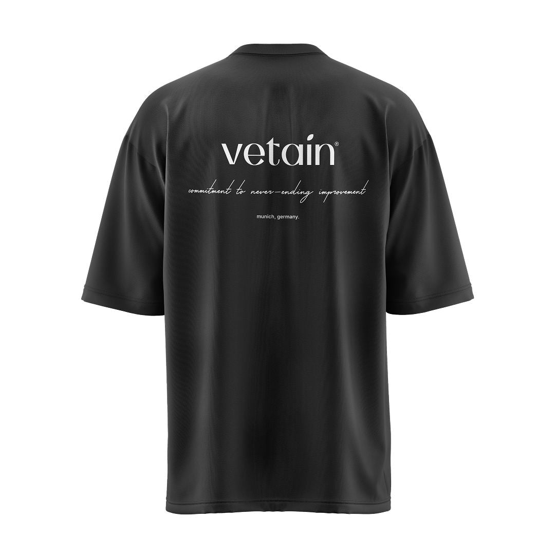 Vetain Team T-Shirt mit dem Aufdruck "commitment to never-ending improvement"