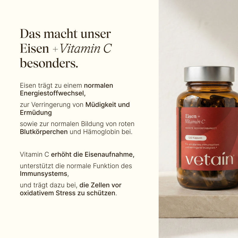 Vetain Eisen + Vitamin C Supplement.  Eisen trägt zu einem normalen Energiestoffwechsel bei, zur Verringerung von Müdigkeit und Ermüdung, zur normalen Bildung von roten Blutkörperchen und Hämaglobin. Vitamin C erhöht die Eisenaufnahme, unterstützt das Immunsystem und schützt Zellen vor oxidativem Stress